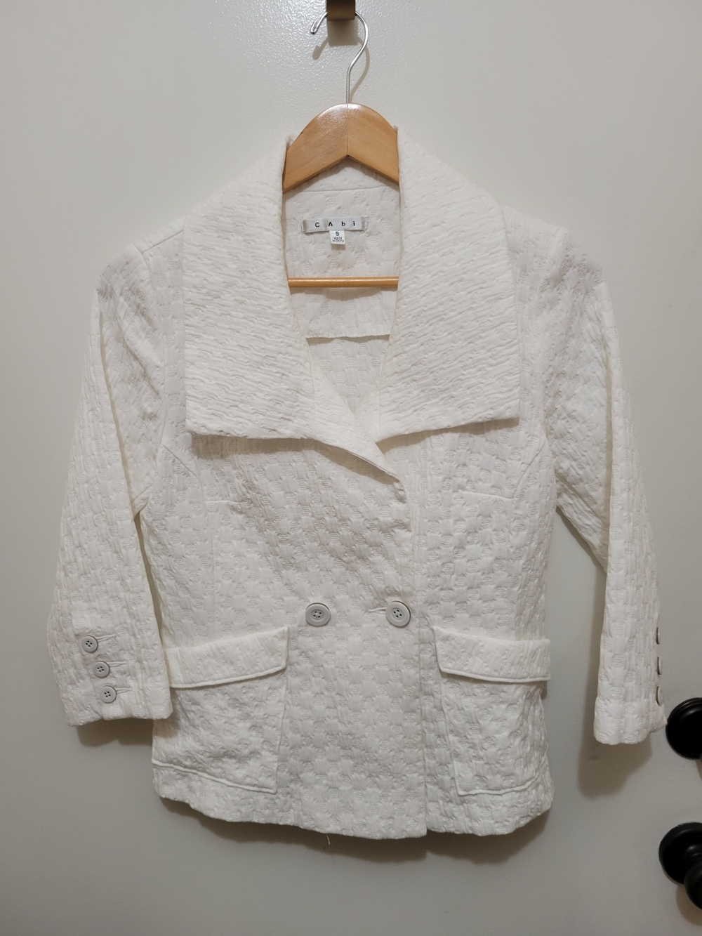 CAbi White Textured Double-Breasted Blazer - Size Small